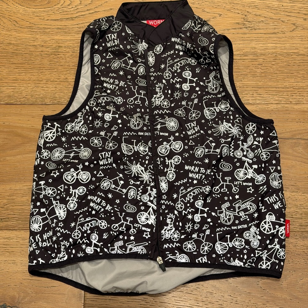 Woom Kids Black Reflective Graphic Vest